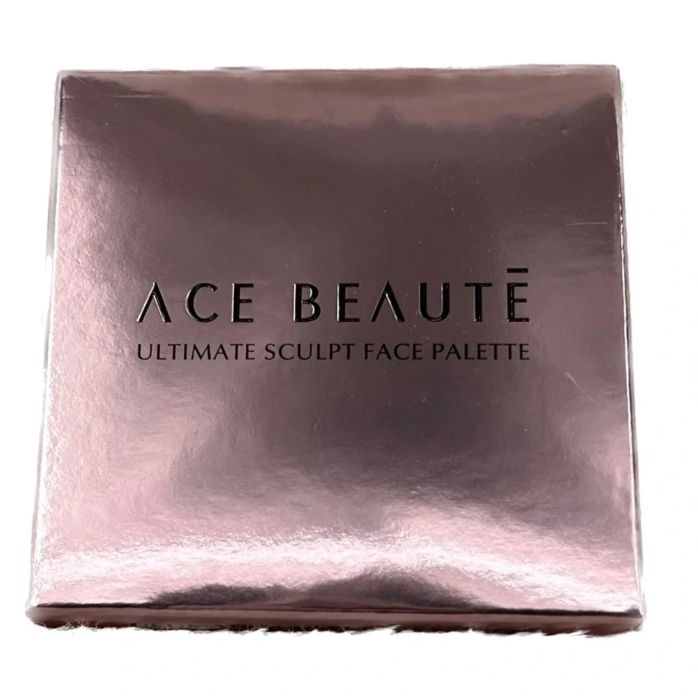 ACE BEAUTE’ Ultimate Sculpt Face Palette. (NIB)